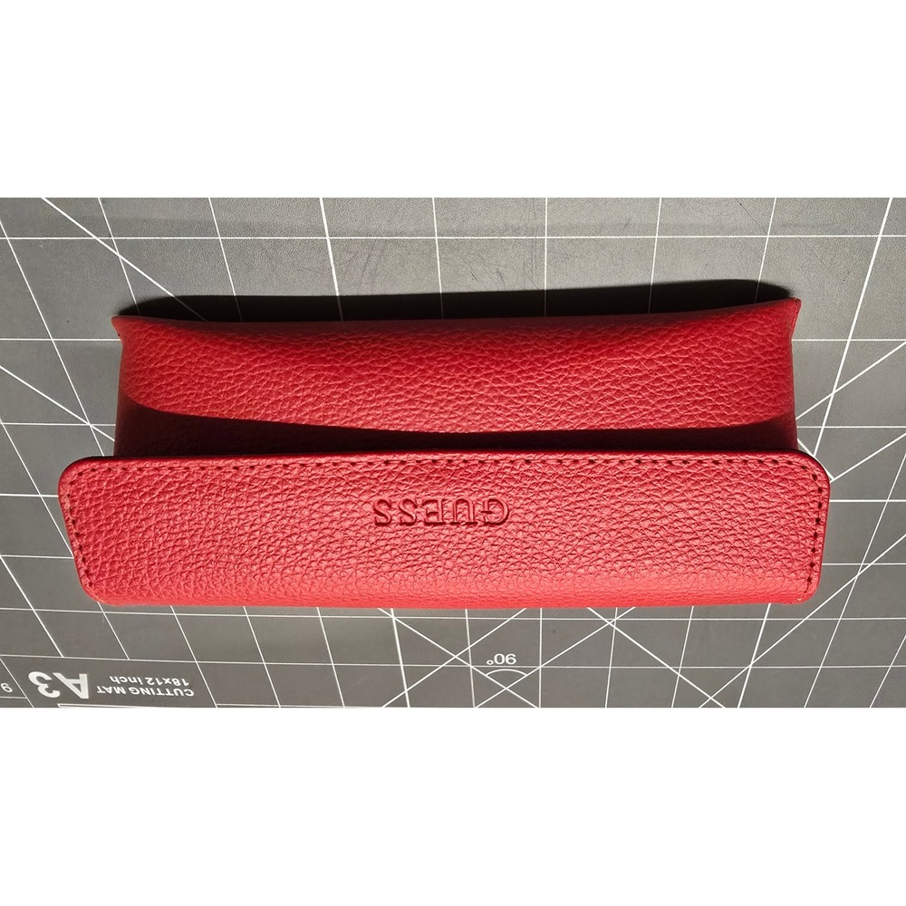 Guess Red Pebbled Faux Leather Hard Shell Eyeglass Sunglasses Case Magnetic Snap